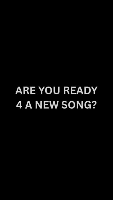 It’s finally time! I’m thrilled to announce that a snippet of my new song „Slip Away“ will be released this Saturday! I can’t wait to share a little piece of what I’ve been working on with all of you. Mark your calendars! 🗓️
#SlipAwaySnippet #NewSongAlert #ThisSaturday #MusicSneakPeek #NewMusic #SingerSongwriter #MusicLover