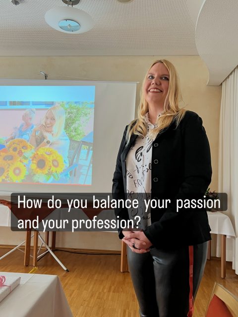 5 years at this company. A lifetime in marketing.
And somehow… it made me a better artist.
Strategy vs. Emotion. Structure vs. Soul.
Turns out – it’s the same energy. My next release (April 10) is where both worlds meet. 🎤✨
How do you balance your passion and your profession?

— Kat Madleine | The Voice of 90s Revival 🌸
Musicologist & Producer redefining the sound of resilience. #VocalKinship #katmadleine #90srevival