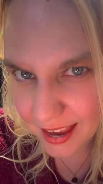 Bringing back the 90s Grit 

Which 90s rock song should I bring back next? 🎸🔥 
Let me know in the comments!

— Kat Madleine | The Voice of 90s Revival 🌸
Musicologist & Producer redefining the sound of resilience.�#VocalKinship #katmadleine #90srevival #whatsup #4noneblondes